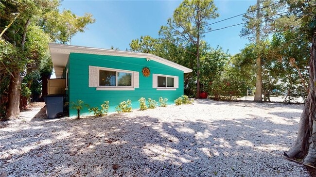 Building Photo - 7901 Boca Ciega Dr