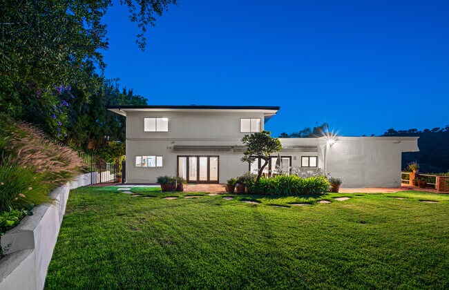 Patio trasero - 1687 Clear View Dr