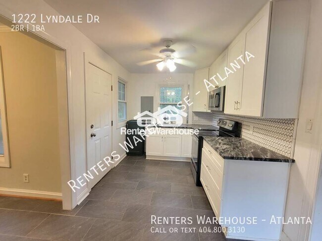 Foto del edificio - Cute 2 Bedroom, 1 Bath Bungalow with BONUS...