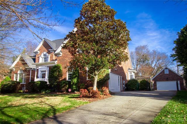 Primary Photo - 3418 Abbey Hill Ln