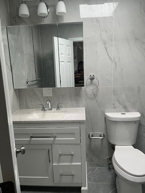 Foto del edificio - 1090 E 59th St