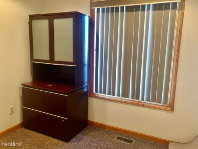 Building Photo - 2 br, 1 bath Apartment - 4349 Davison Rd