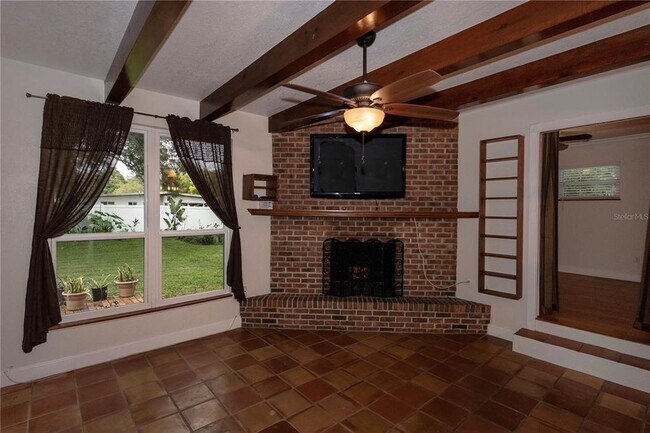 Foto del edificio - 226 W Spruce St