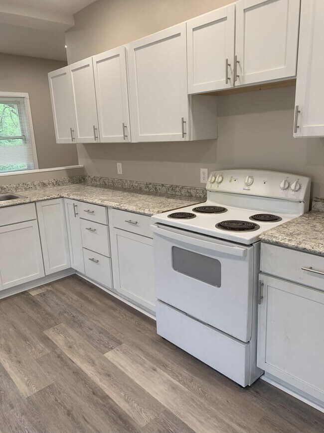Foto del edificio - Single Family Home in KC
