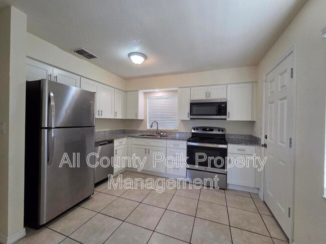 Building Photo - 212 Leelon Rd