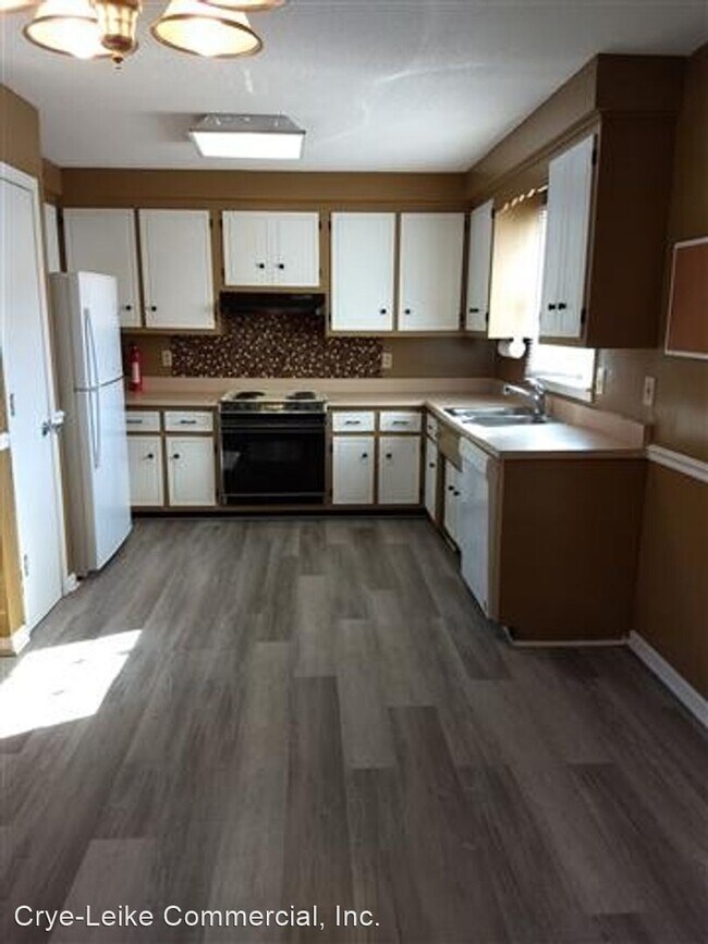 Building Photo - 3 br, 2.5 bath House - 345 Grassland Drive