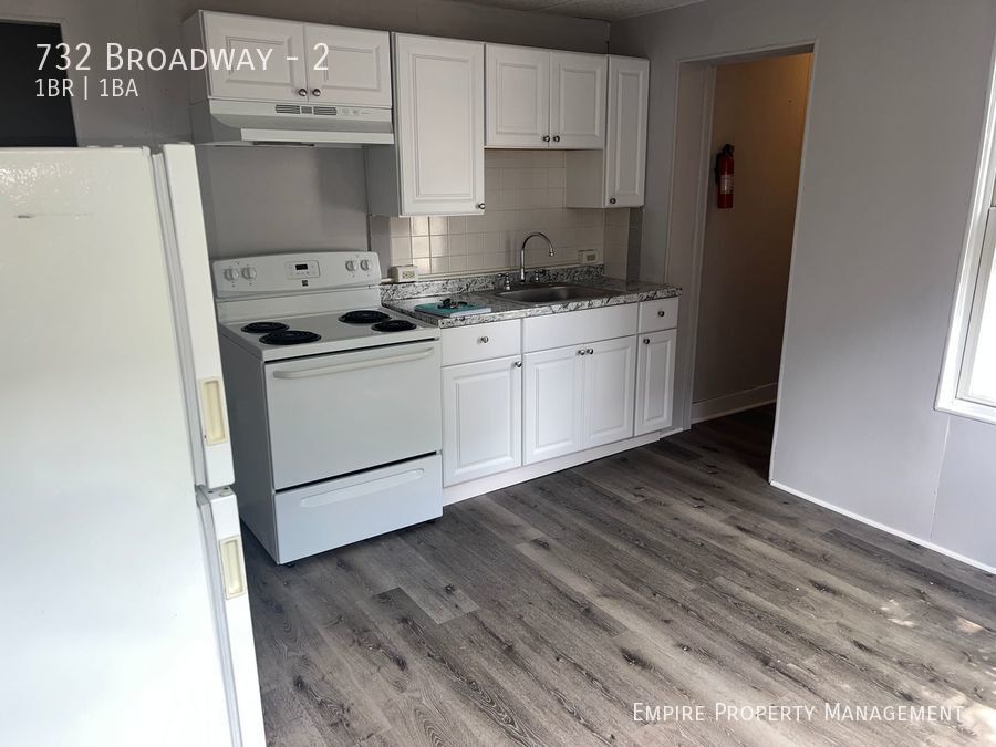 Foto principal - 732 Broadway-2