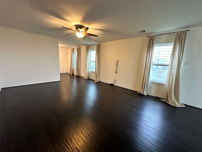 Foto del edificio - 7706 Sagemark Ridge Dr