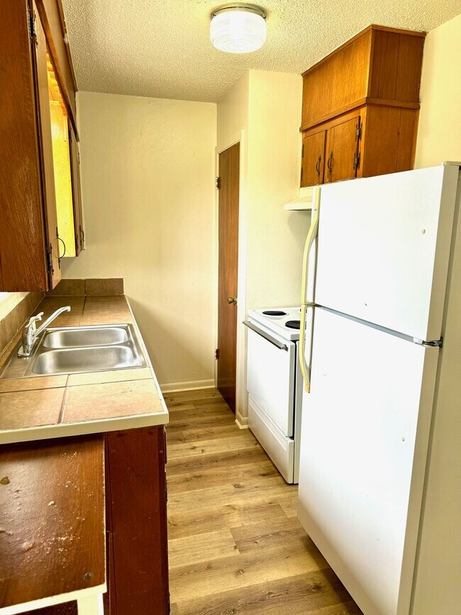 Foto del edificio - 408 Sunset Ln