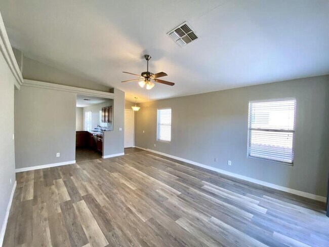 Building Photo - 2156 N Santiana Pl