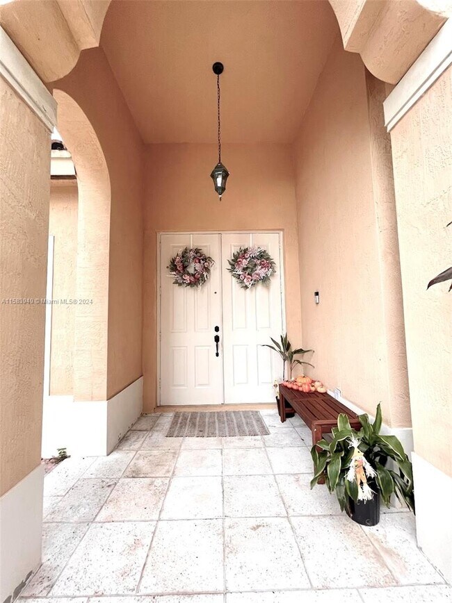 Foto del edificio - 16020 SW 91st Ct