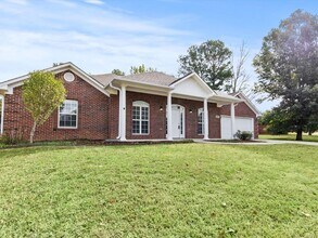 Building Photo - 109 Cherita Ln