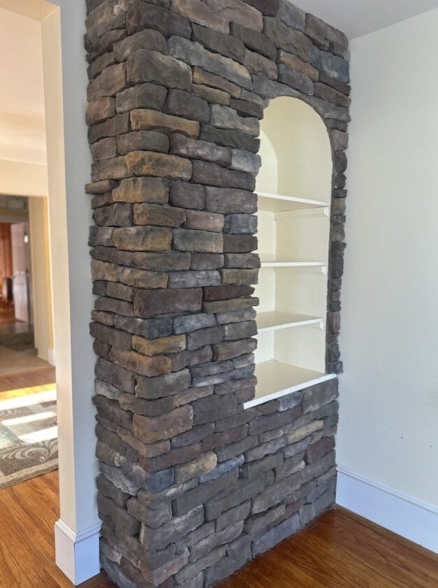 Building Photo - 986 Ash St