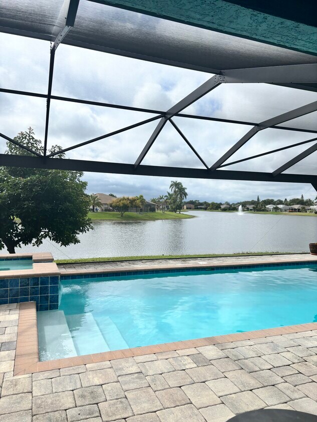 Foto principal - 17410 Sterling Lake Dr