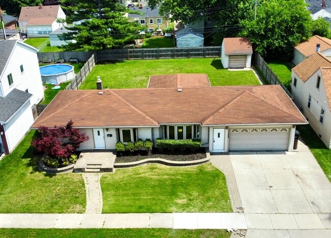 Foto del edificio - 17268 Horger Ave