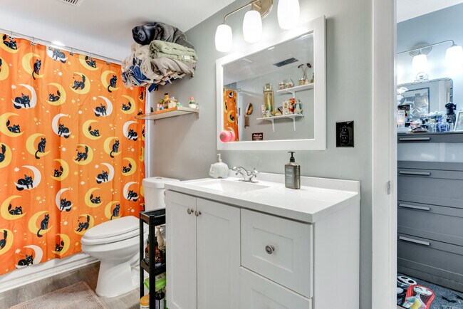 Foto del edificio - 411 Nottinghill Park