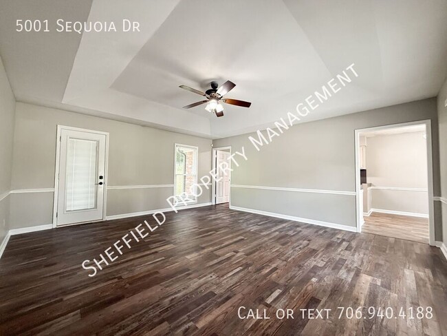 Foto del edificio - 5001 Sequoia Dr