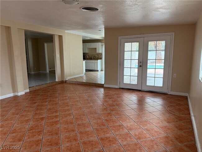 Foto del edificio - 5504 W Bartlett Ave