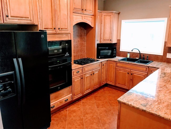 Foto del edificio - 1199 Sleepy Oak Ln
