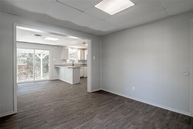 Foto del edificio - 299 Pine Harbor Dr