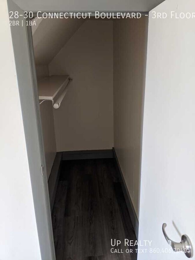 Foto del edificio - 28-30 Connecticut Boulevard-3rd Floor