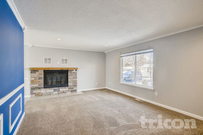 Building Photo - 3222 Greenwood Cir