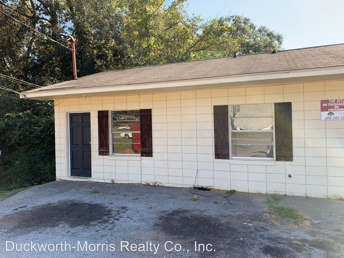 Foto principal - 3621 33rd Ave