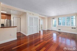 Building Photo - 246 2nd St
