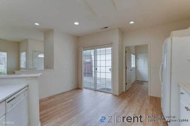 Foto del edificio - 2 br, 2 bath Townhome - 2803 Wilton Ln E, ...