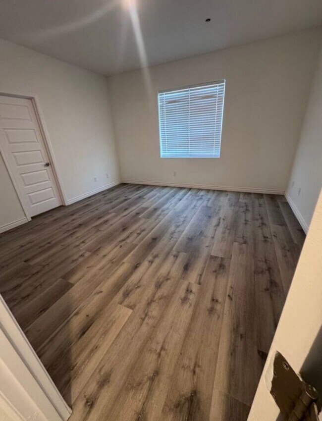 Foto del edificio - ? Newer Home for Rent in the East Hills – Near Rio Bravo Country Club ?