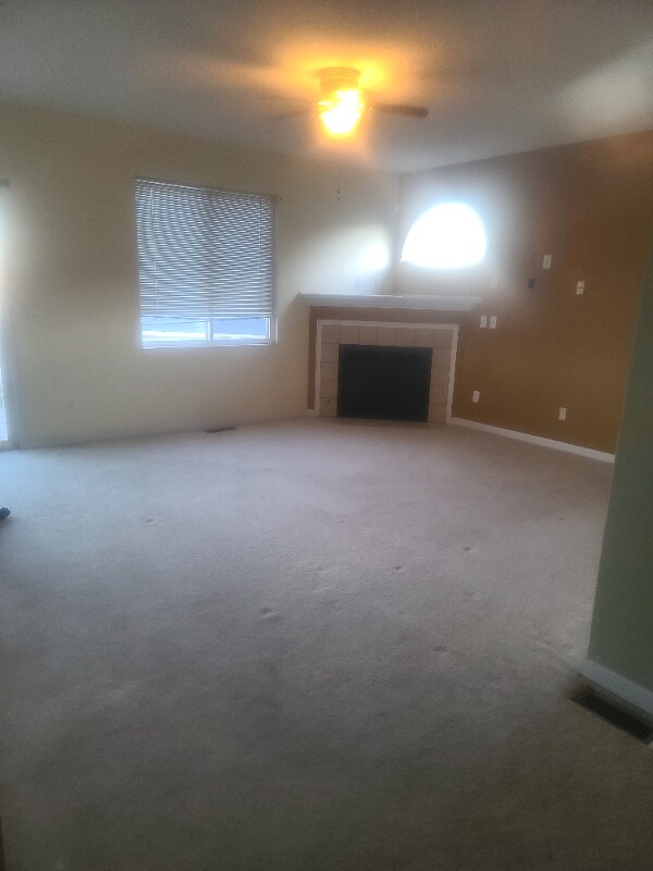 Foto del edificio - 2459 Aldermont Ct