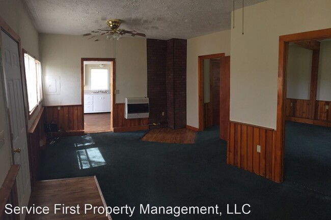Building Photo - 1 br, 1 bath House - 221 J Highway