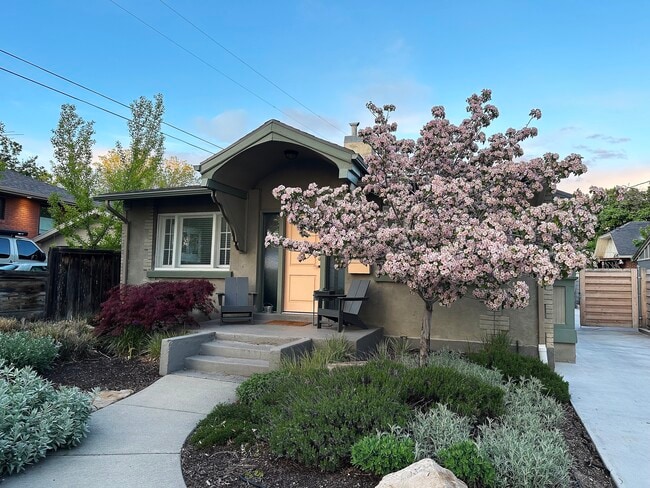 Building Photo - 1835 S 1700 E