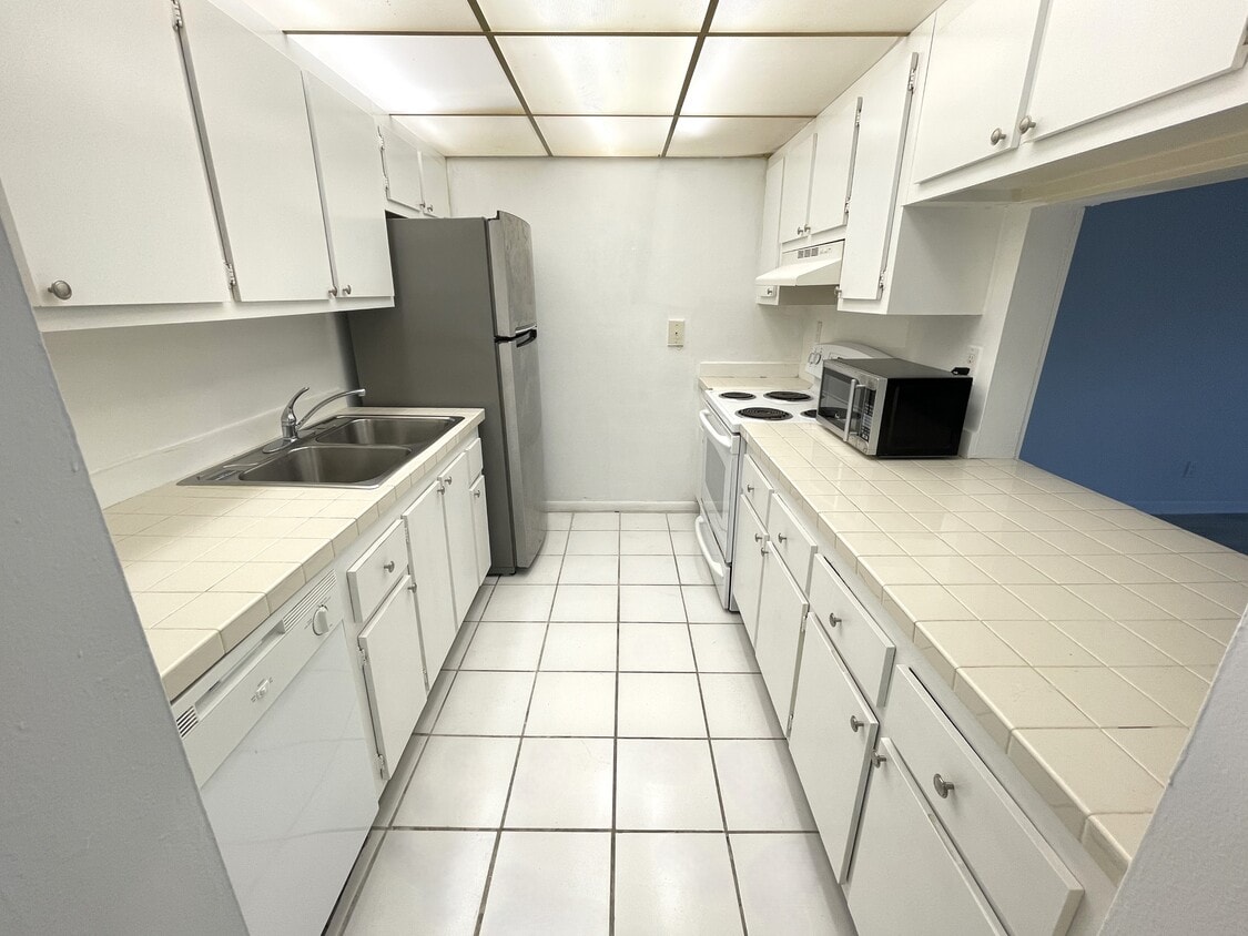 Photo - 2050 N Congress Ave (West Palm Beach, FL)