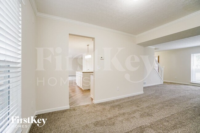 Building Photo - 5823 Birch Bark Ct