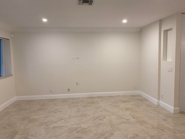 Building Photo - 5721 Adair Way