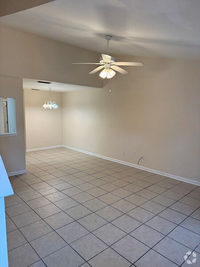Building Photo - 1344 Castelnau Ct