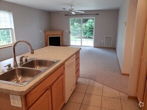 Building Photo - 208 Parador Pl
