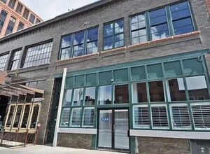 Building Photo - 1820 Blake St