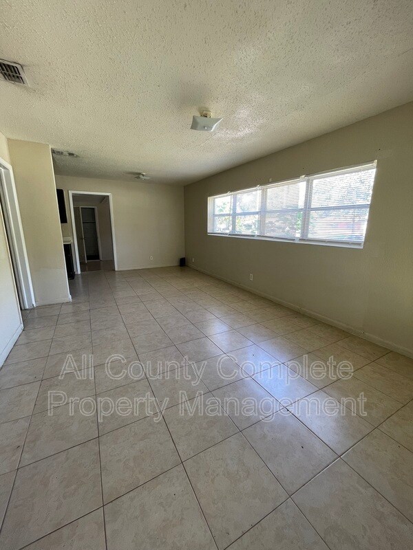 3236 Altamont Ave W, Jacksonville, FL 32208 House Rental in