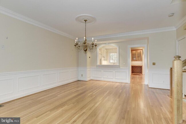 Building Photo - 3911 Ivy Terrace Ct NW