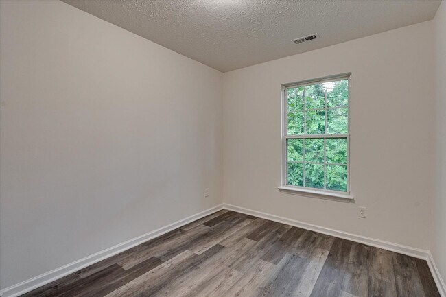 Building Photo - Brand new 3 bedroom, 2 bathroom for rent!