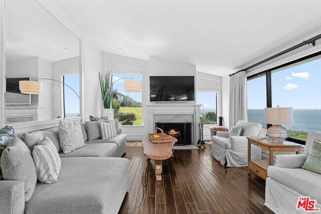 Building Photo - 29700 Zuma Bay Way