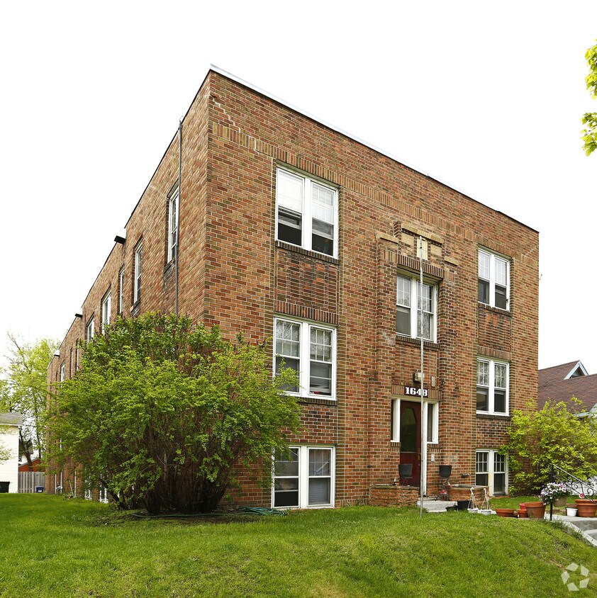 Charles Avenue Apartments Saint Paul Mn Apartments Com