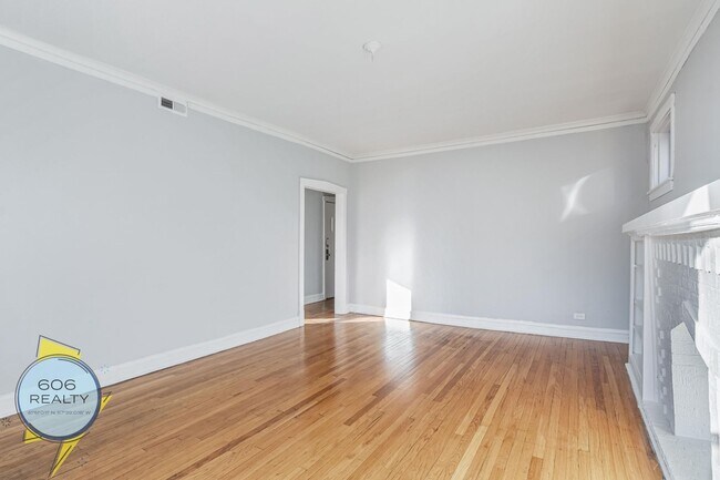 Foto del edificio - 1030 E Hyde Park Blvd