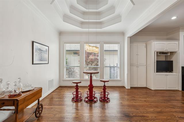Building Photo - 628 Chandon Ct