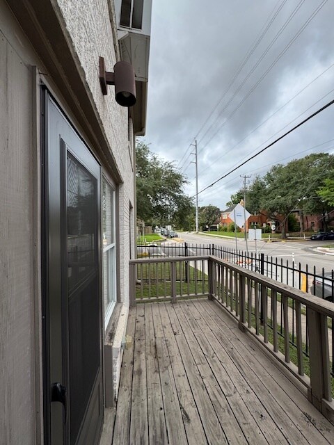 Foto del edificio - 1660 Hawthorne St