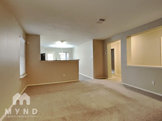 Foto del edificio - 8135 Villandry Ln