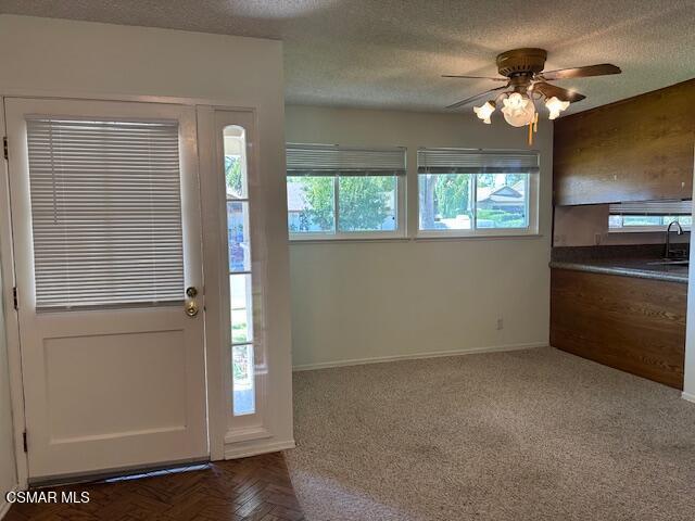 Building Photo - 2324 Markham Ave