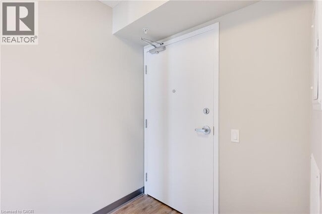 Photo du bâtiment - 595 Strasburg Rd